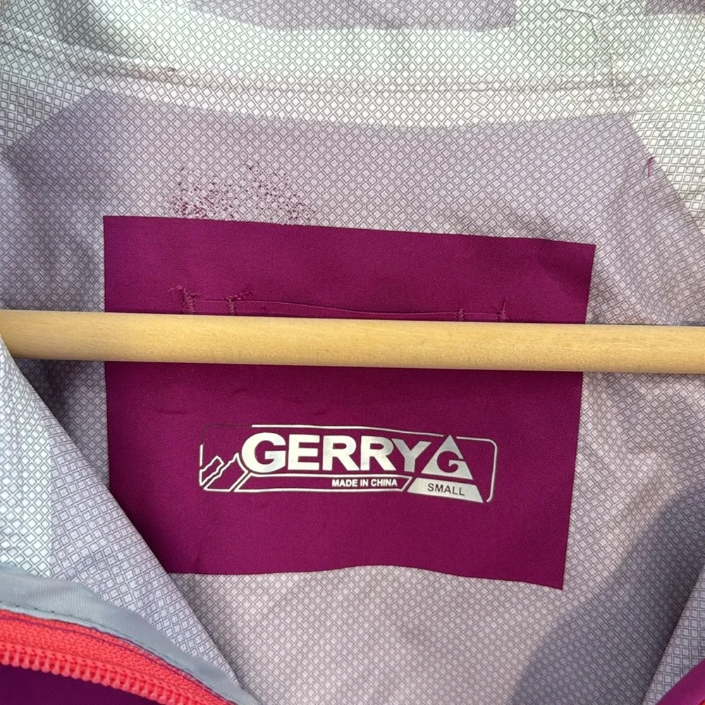 GERRY Womens Purple Pink Magenta Rain Jacket Lightweight Waterproof Size SMALL - Picture 4 of 9